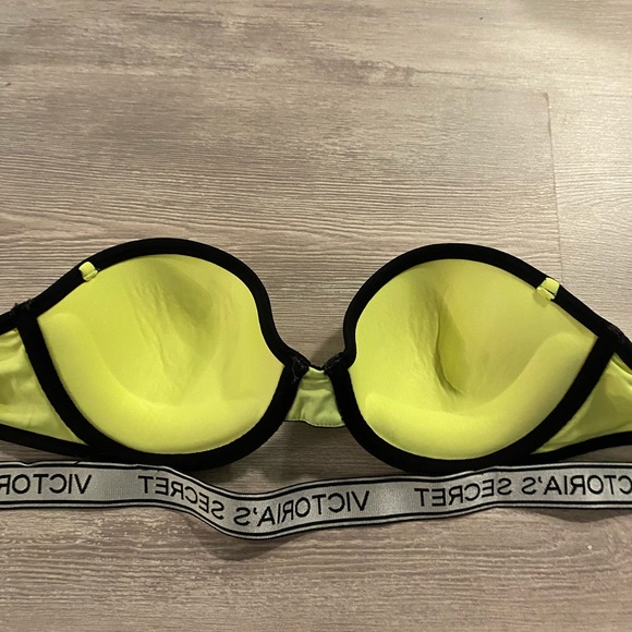 Victoria’s Secret Neon Beach Bandeau Bikini Top 34B - Picture 4 of 11